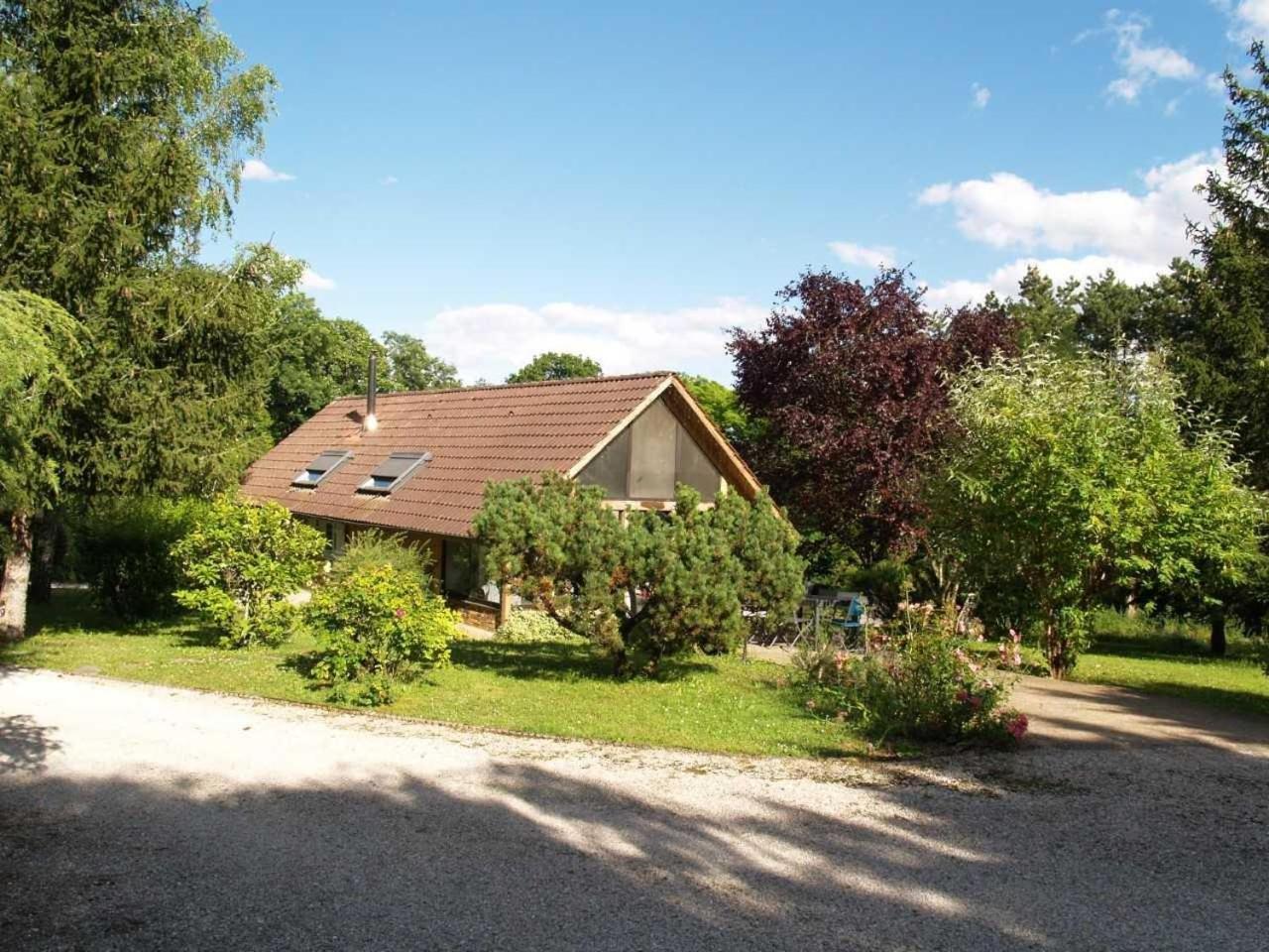 Le Chalet De La Combe Sainte-Anne Villa Selongey Exterior photo